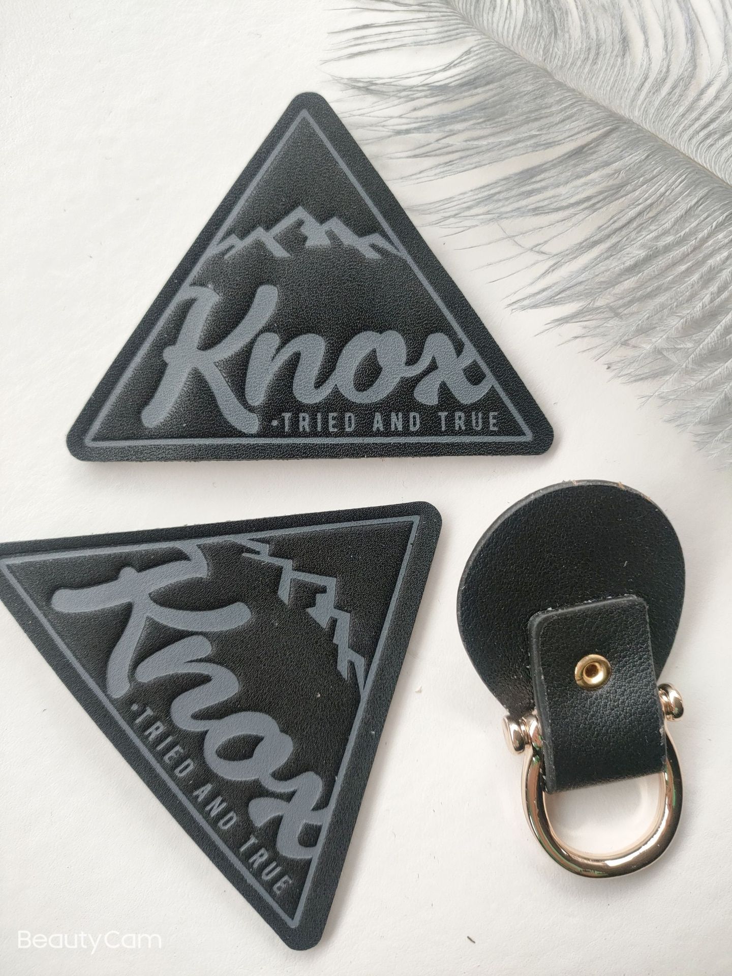 皮标牛仔裤皮标箱包pu皮牌鞋子皮章不规则三角形圆形点漆真皮标签