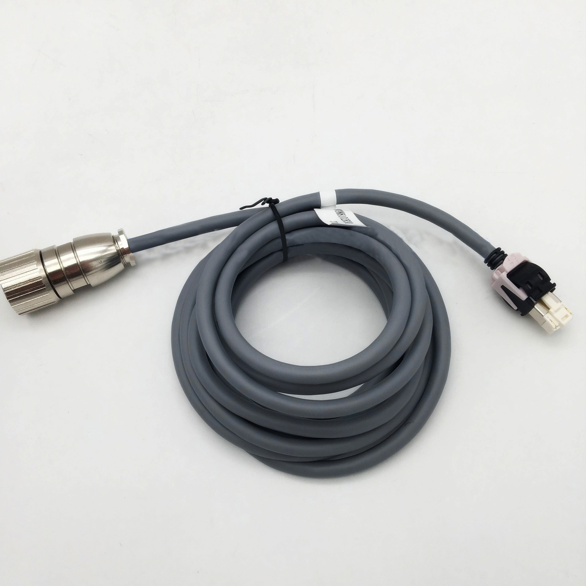 施耐德伺服电机线