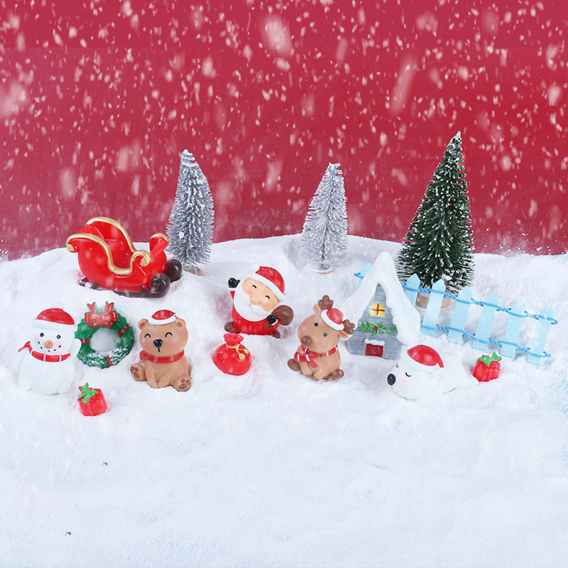 Micro Landscape Ornaments Cartoon Santa Claus Snow Scene Window Accessories Creative Resin Accessories Crafts Home Decoration