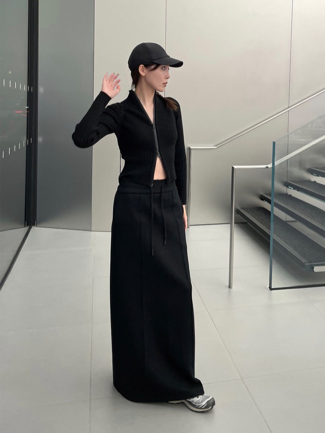 新款修胯显瘦百搭休闲风抽绳黑色空气层运动半身长裙女a字裙3244