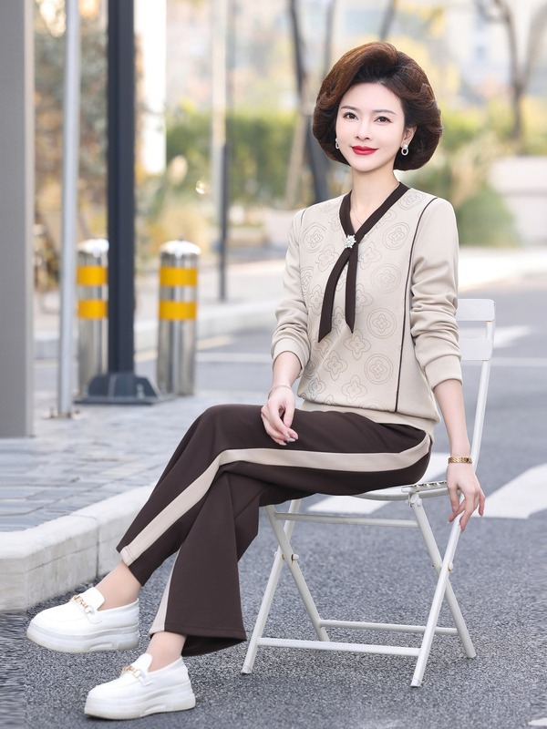 Suit for Middle-Aged Moms Spring and Autumn New Fashionable Stylish Loose Casual Two-Piece Suit Middle-Aged and Elderly Long-Sleeved Top for Women