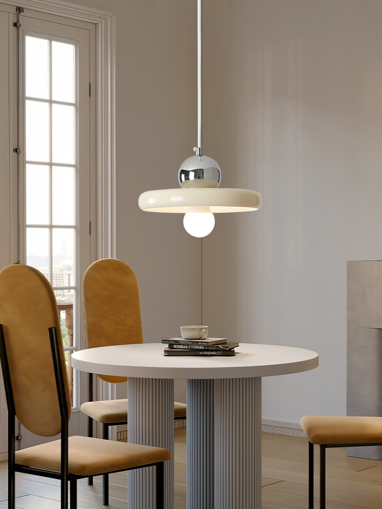 Nordic Minimalism Three-Head Combination Restaurant Chandelier Modern Minimalist UFO Cream Style Dining Table Bar Dining Chandelier