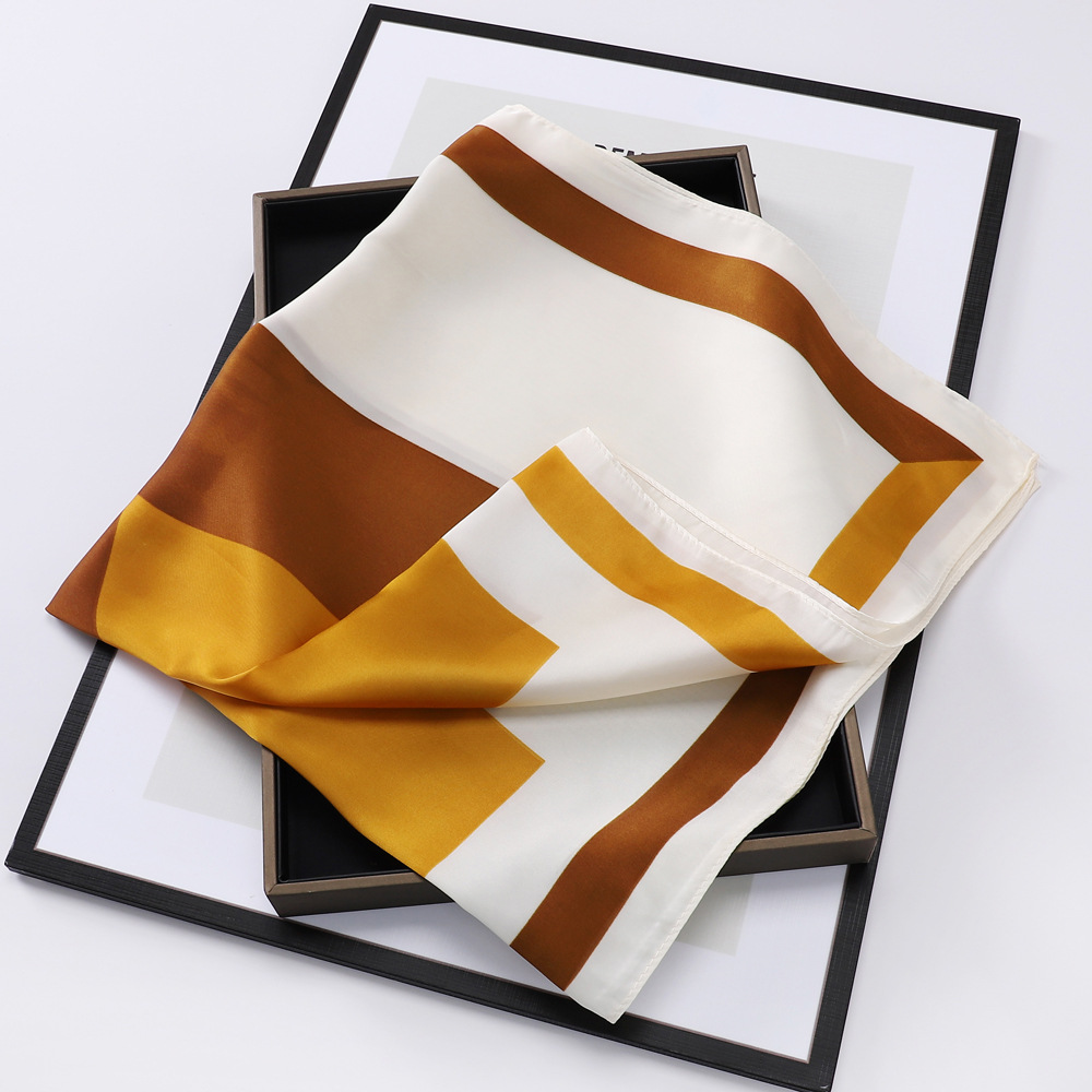 Small Square Towel Silk Scarf Women's 70cm Printed Silk Scarf Spring and Summer New Professional Scarf Satin Scarf Wholesale Delivery