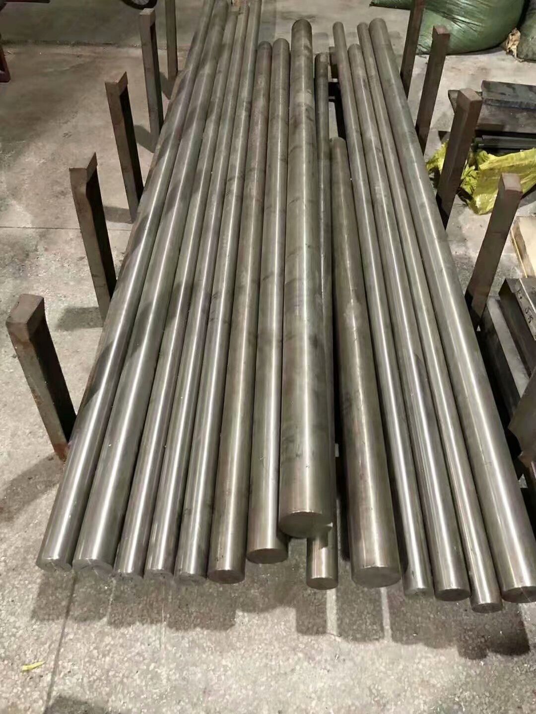 供应美国cd750硬质合金钨钢0.6目薄片导柱机械性能抗压强度圆棒板