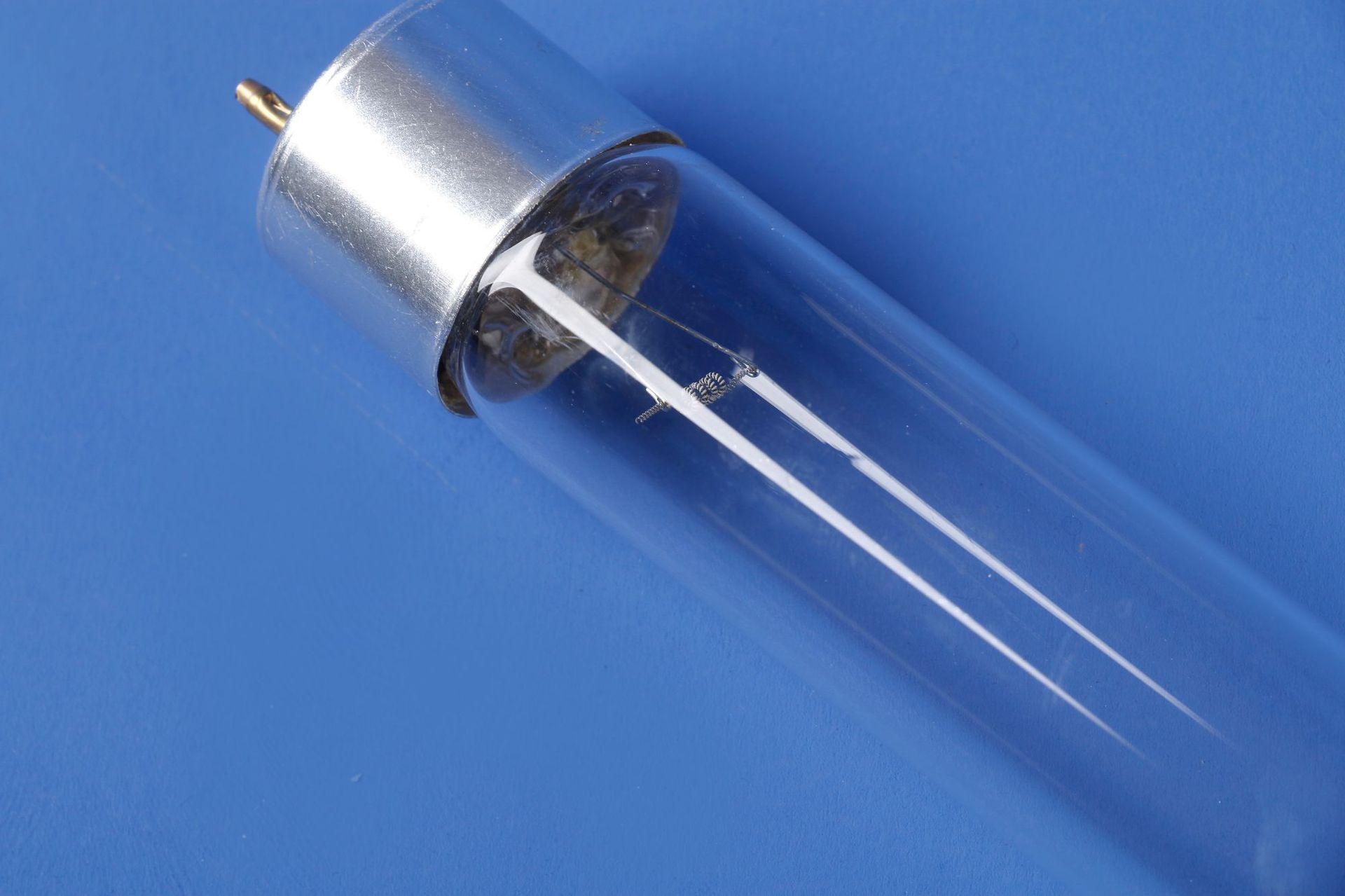 铝头陶瓷头双端 t5紫外线杀菌uvc臭氧灯管6w8瓦80w1149mm