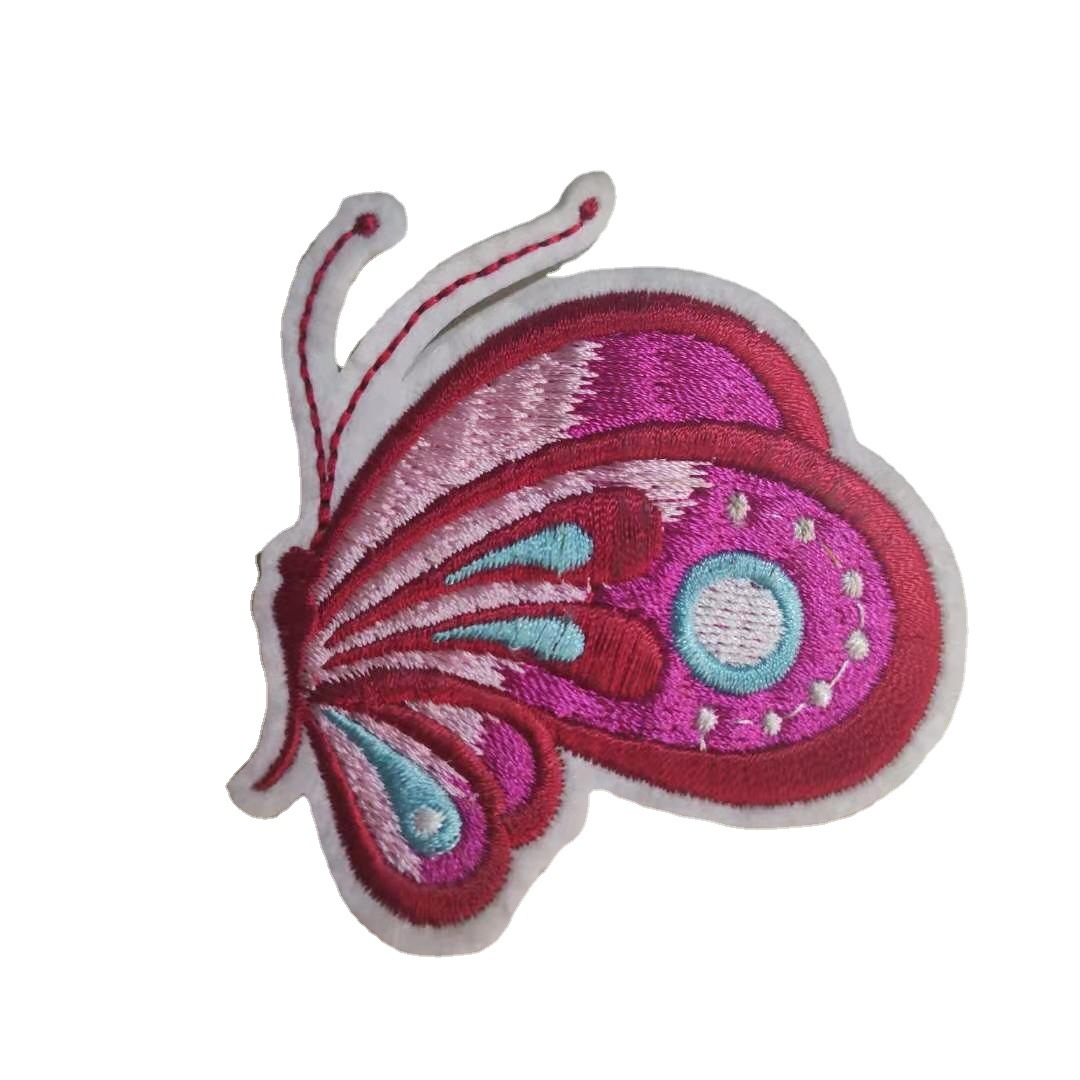 工厂直销现货绣花章贴布章绣花珠片绣毛巾绣卡通动漫图案设计