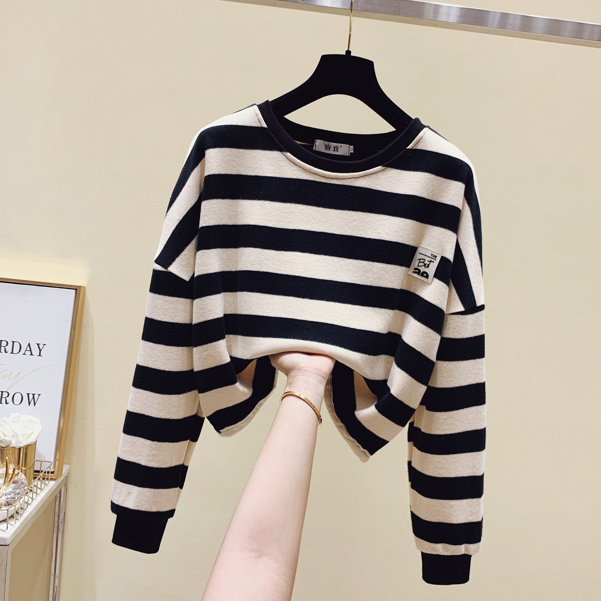 韩国韩版宽松休闲条纹套头百搭针织短款卫衣上衣女2020新款秋装潮