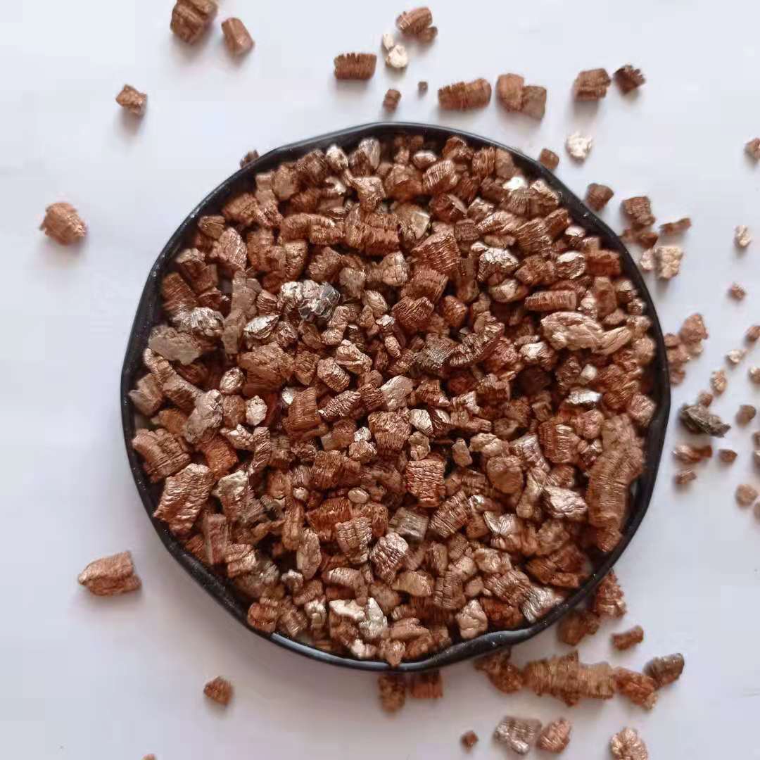 厂家供应膨胀蛭石 育苗园艺养花植料蛭石 宠物垫材蛭石量大价优-阿里