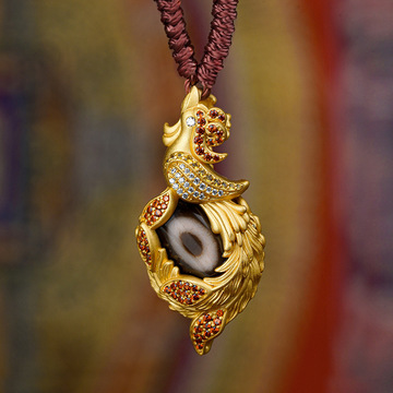 大鹏鸟两眼天珠吊坠项链度母镶虎牙六字真言男女款-阿里巴巴