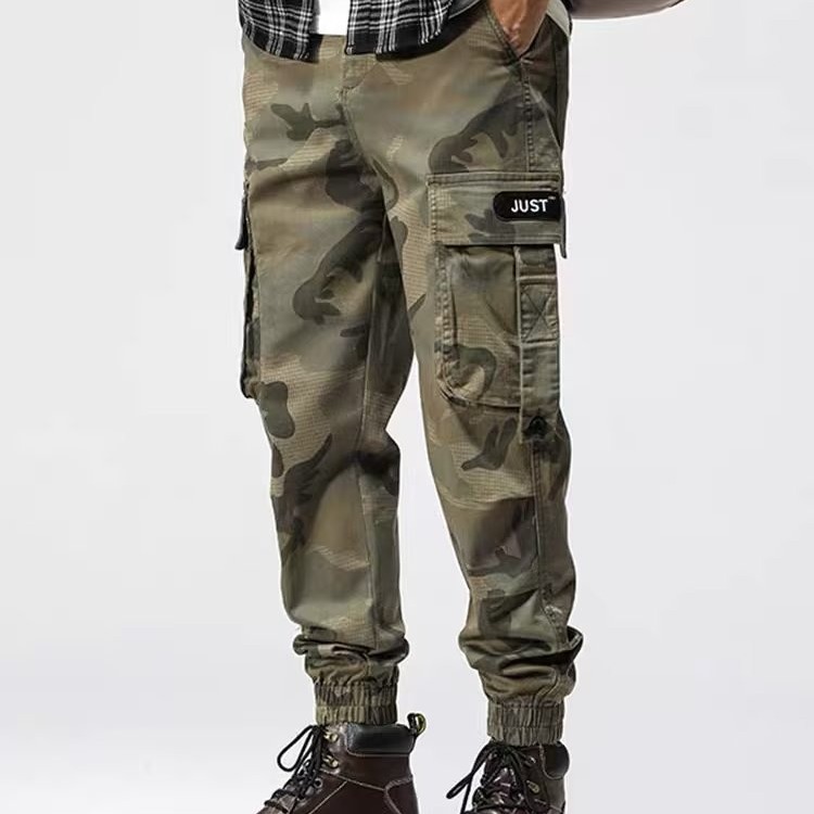 搭配马丁靴的裤子男美式迷彩工装裤束脚春秋潮牌轻熟风伞兵战术裤