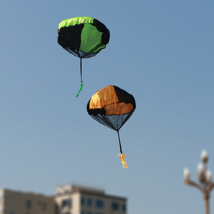 手抛降落伞兵人儿童益智玩具户外活动游戏厂家直销批发跨境货源