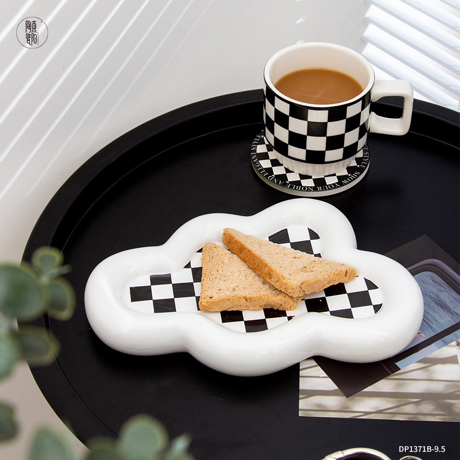 Customized Dining Tray Ornament Chessboard Grid Jewelry Plate Good-looking Ceramic Tray Ins Breakfast Ceramic Plate Customized