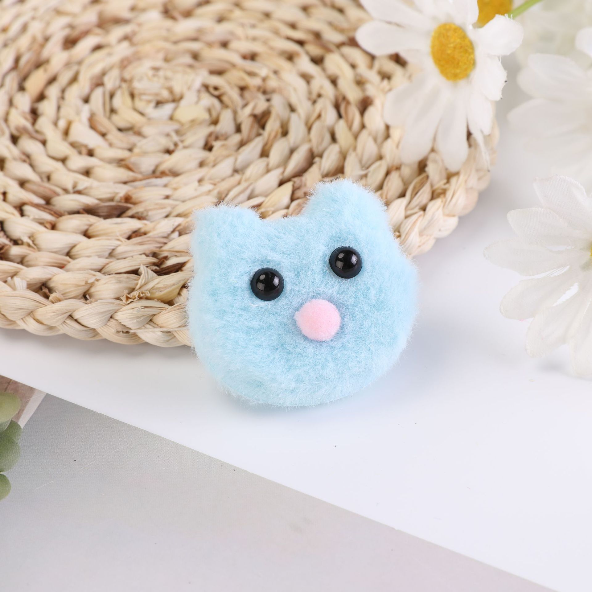 卡通可爱小熊配饰 羊毛毡成品戳戳乐 顶夹胸针饰品儿童服饰配件