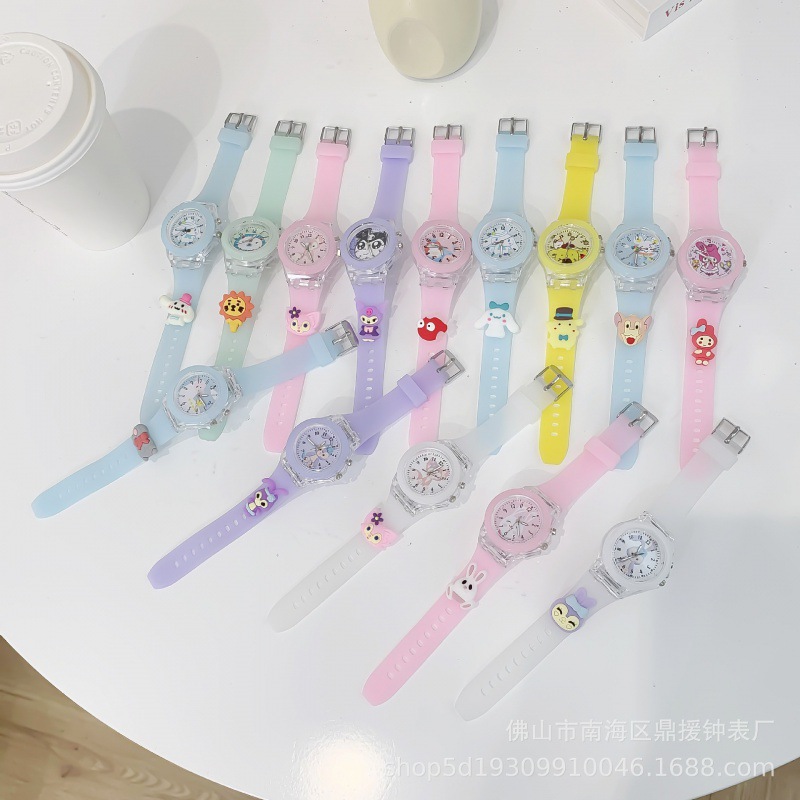 kuromi库洛米儿童手表女孩发光版小学生女童6幼儿园3岁防水电子表
