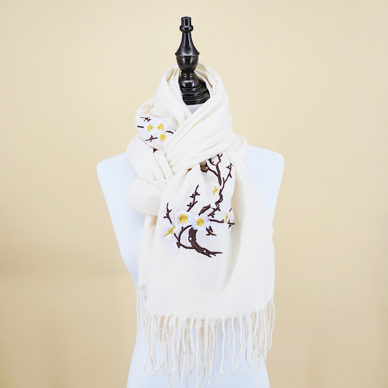 单头梅花刺绣花仿羊绒围巾流苏披肩加厚保暖青海云南旅游景区批发