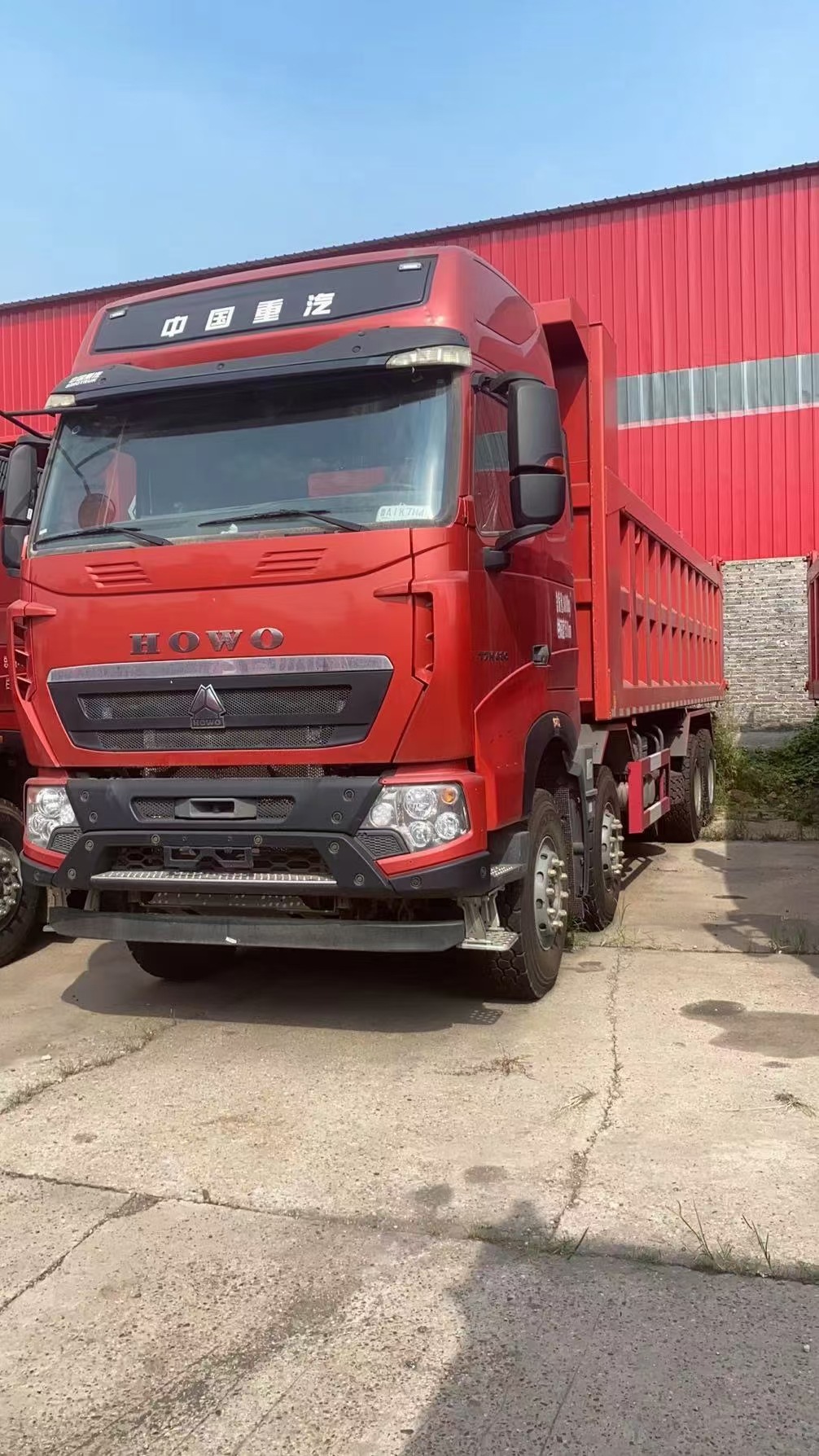 中国重汽厂家特价销售销售豪沃t7自卸车价格 重汽销售豪沃自卸车