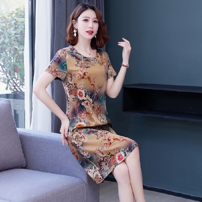 2023 New Middle-Aged Women's Summer Dress Middle-Aged and Elderly Women's Dress Short Sleeve Dress Slim Mid-Length Dress