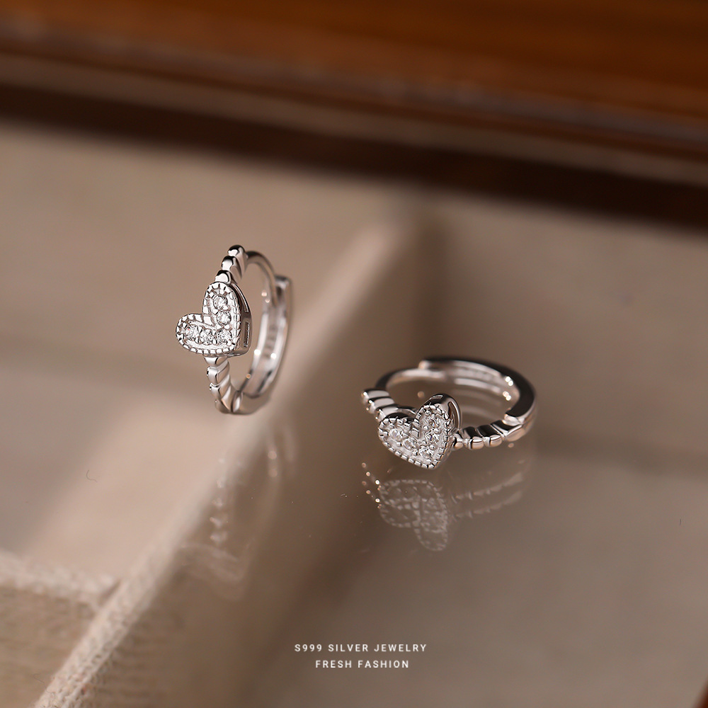 简约轻奢爱心耳环女s999纯银百搭高级感耳圈微镶足银耳扣学生耳饰