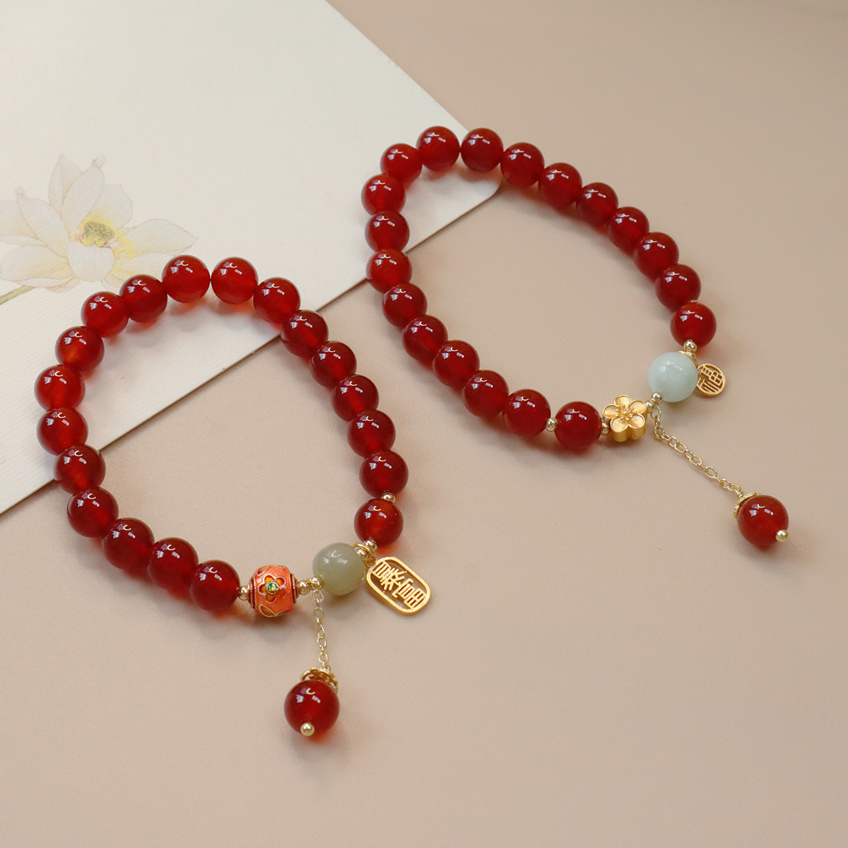 天然红玛瑙手链女新中式相思豆串珠转运珠红豆手串送女友闺蜜礼物