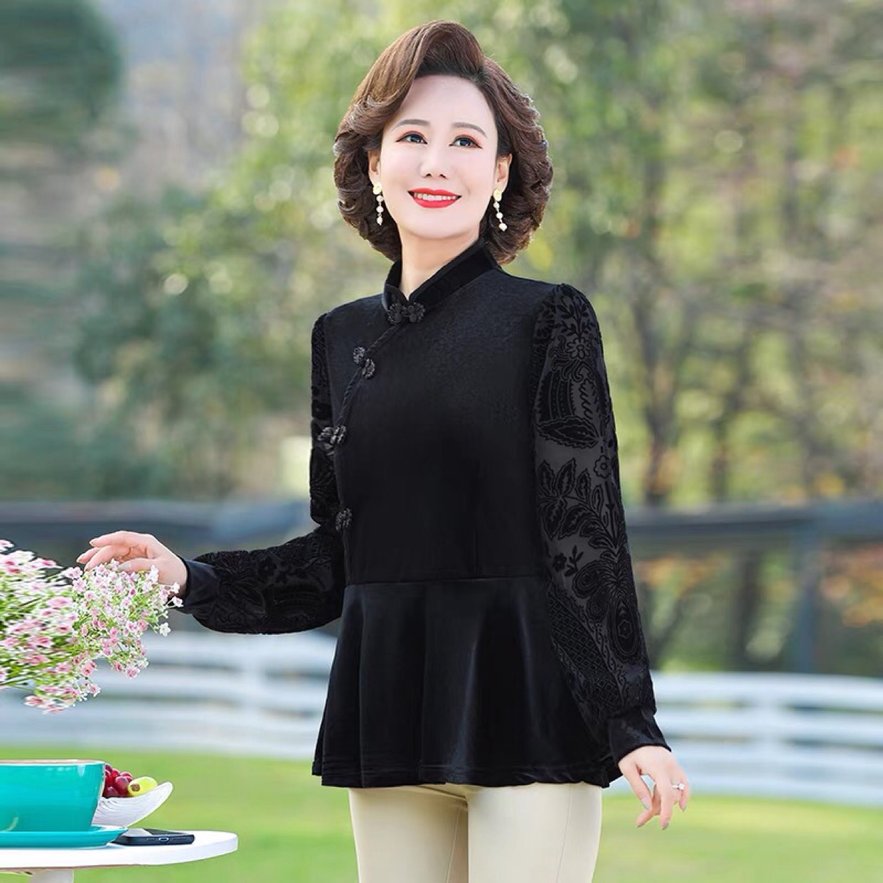 中年妈妈春装洋气上衣服40-50岁中老年女装春秋装长袖t恤打底小衫