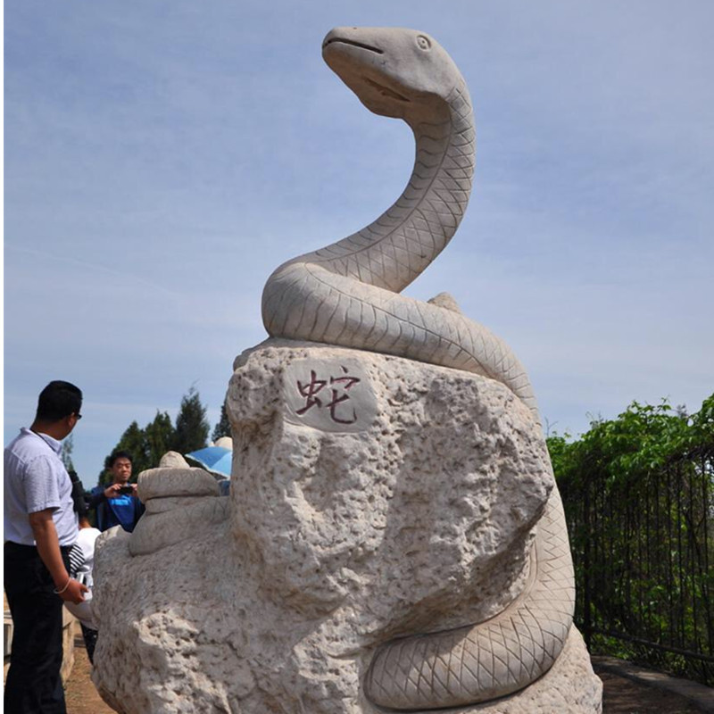 厂家销售十二生肖蛇石雕动物雕刻公园景观摆件园林动物雕塑