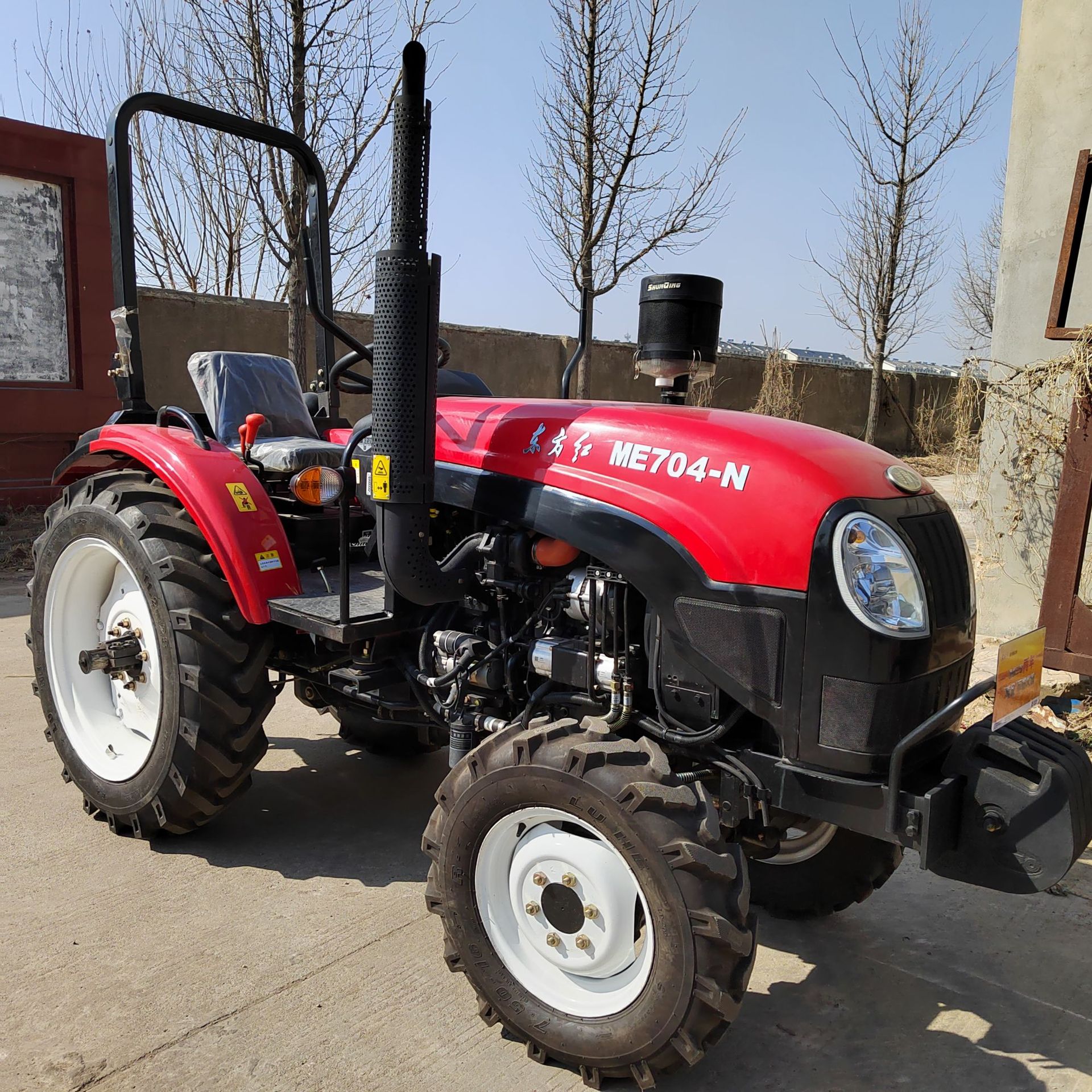 农用704四驱拖拉机 90马力水旱两用拖拉机 东方红动力1604拖拉机
