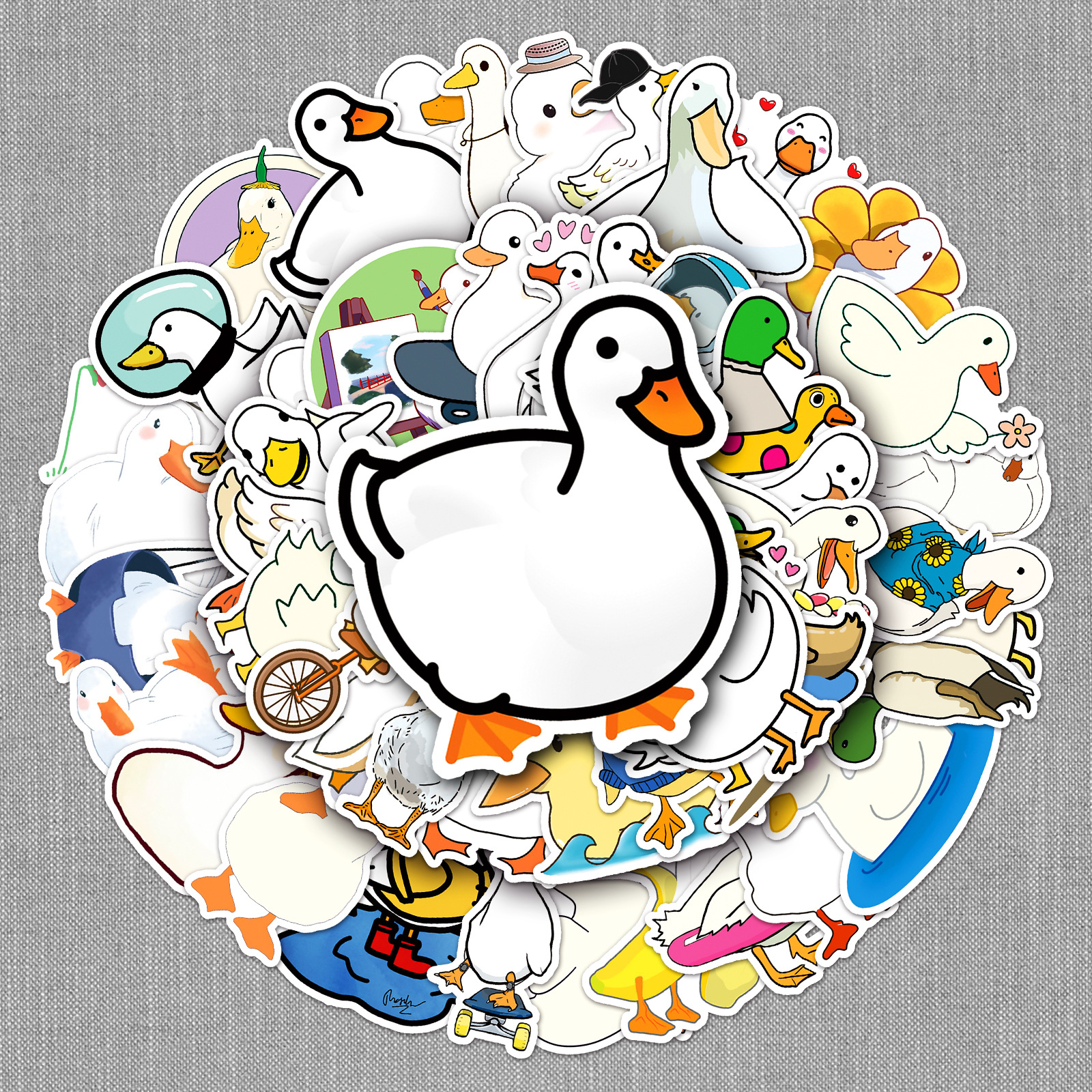 50张鸭子涂鸦贴纸跨境卡通可爱动物儿童diy水杯行李箱贴纸防水