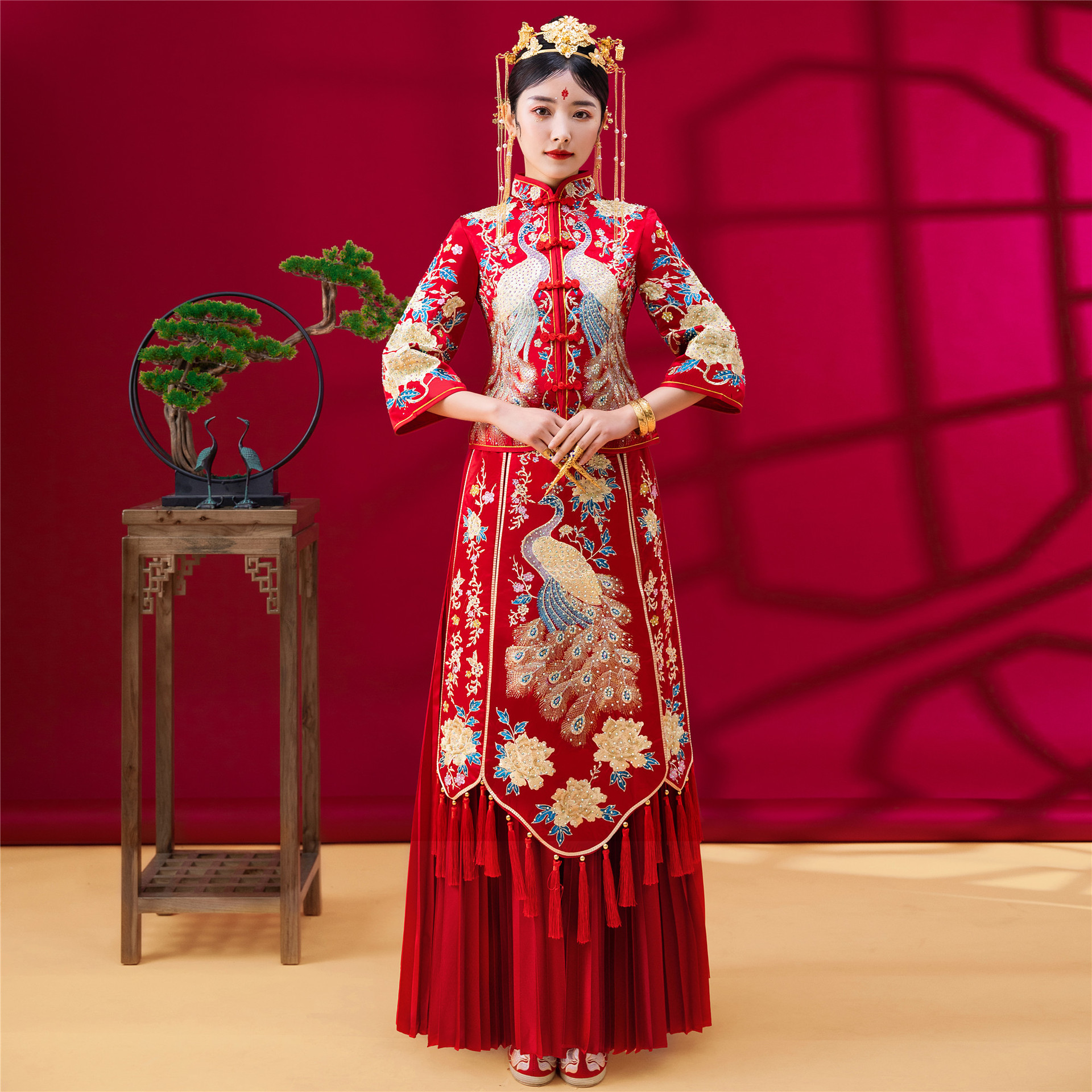 婚纱新娘2020新款结婚礼服秀禾服女裙小礼服长拖尾婚纱服装批发