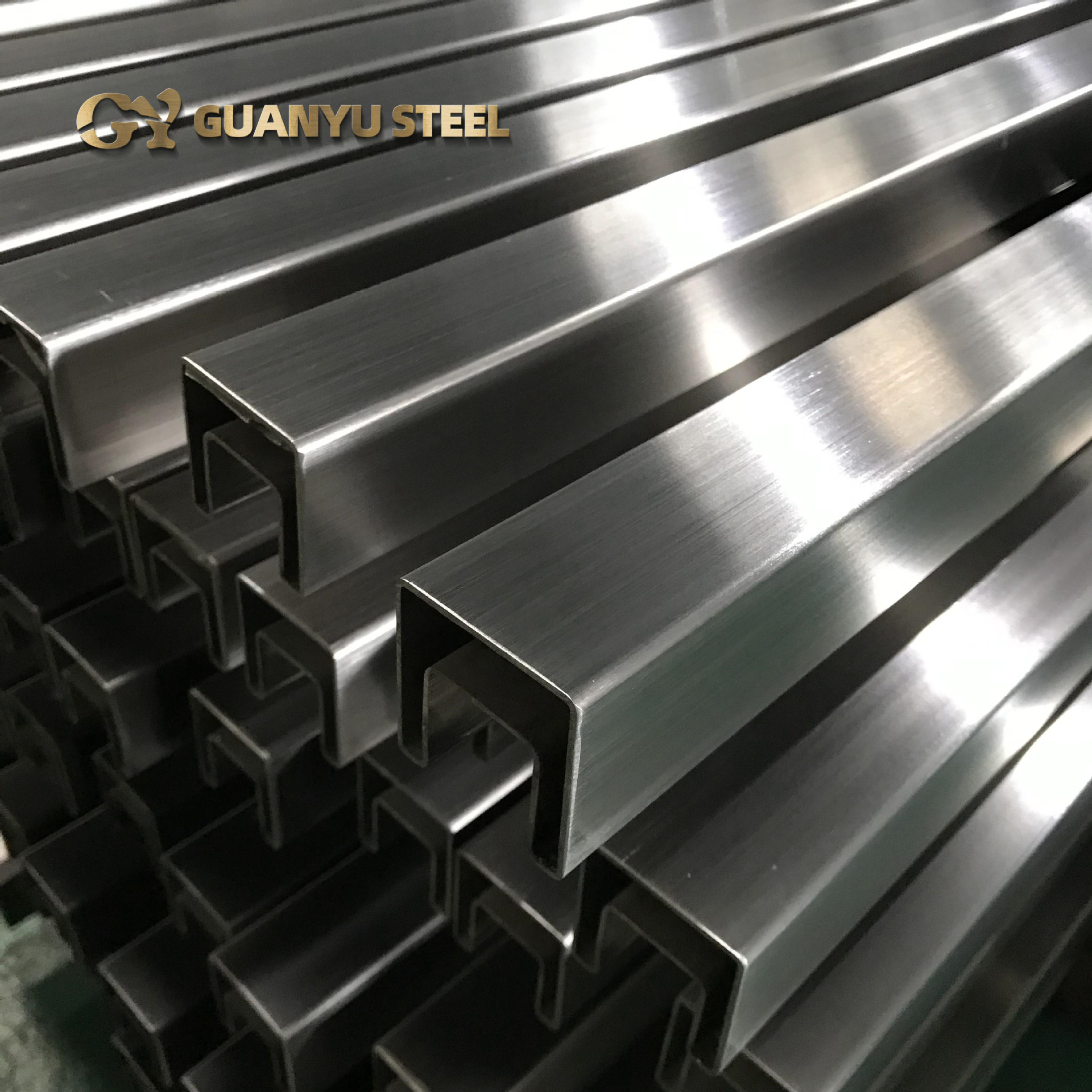 304不锈钢凹槽管楼梯扶手钢管 不锈钢门框椭圆装饰三角焊接异型管