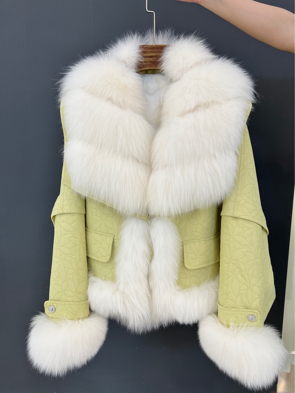 欧洲站轻奢鹅绒羽绒服狐狸毛皮草外套女2023秋冬新款上