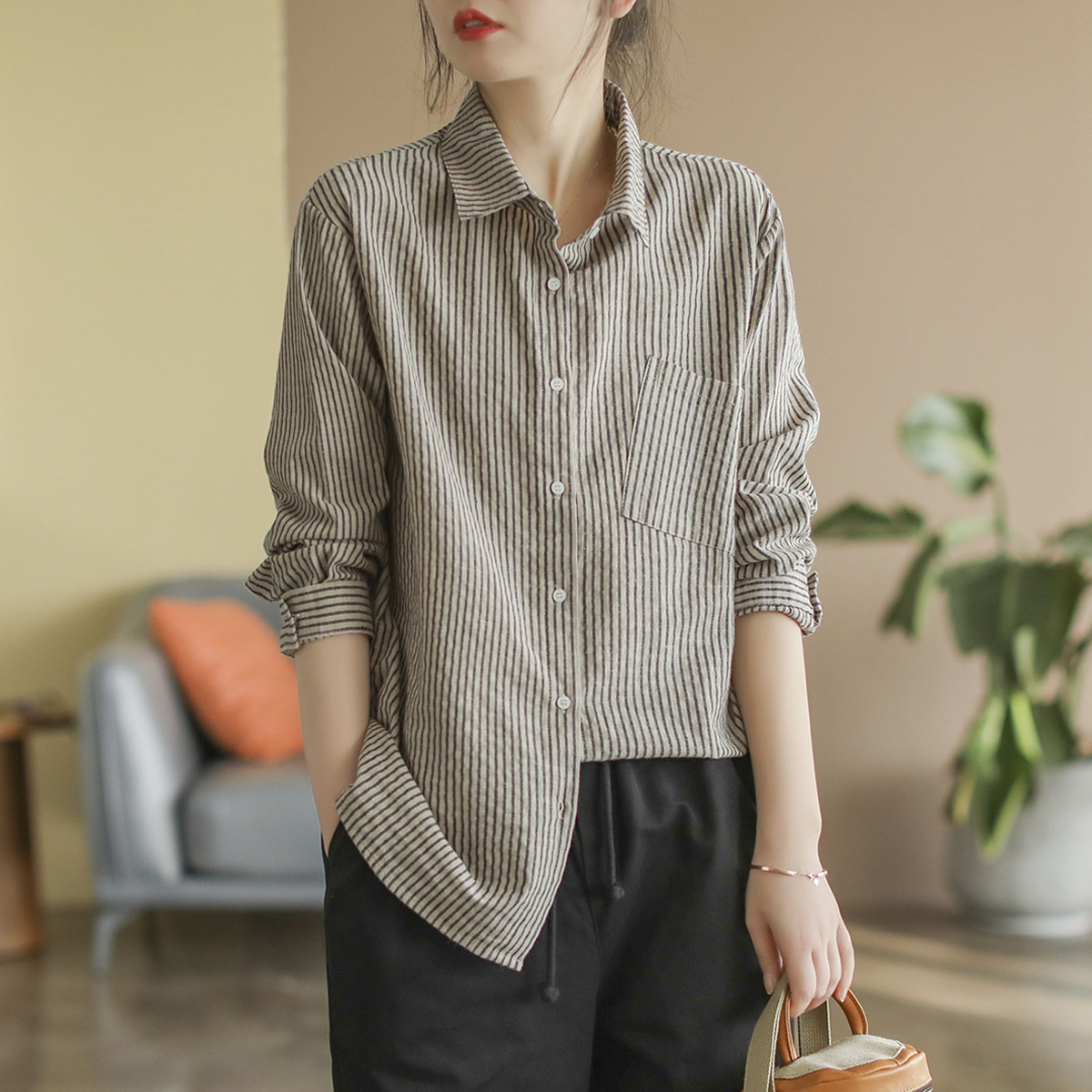 2022春季新款复古棉麻竖条纹衬衫女士时尚宽松显瘦减龄衬衣22003