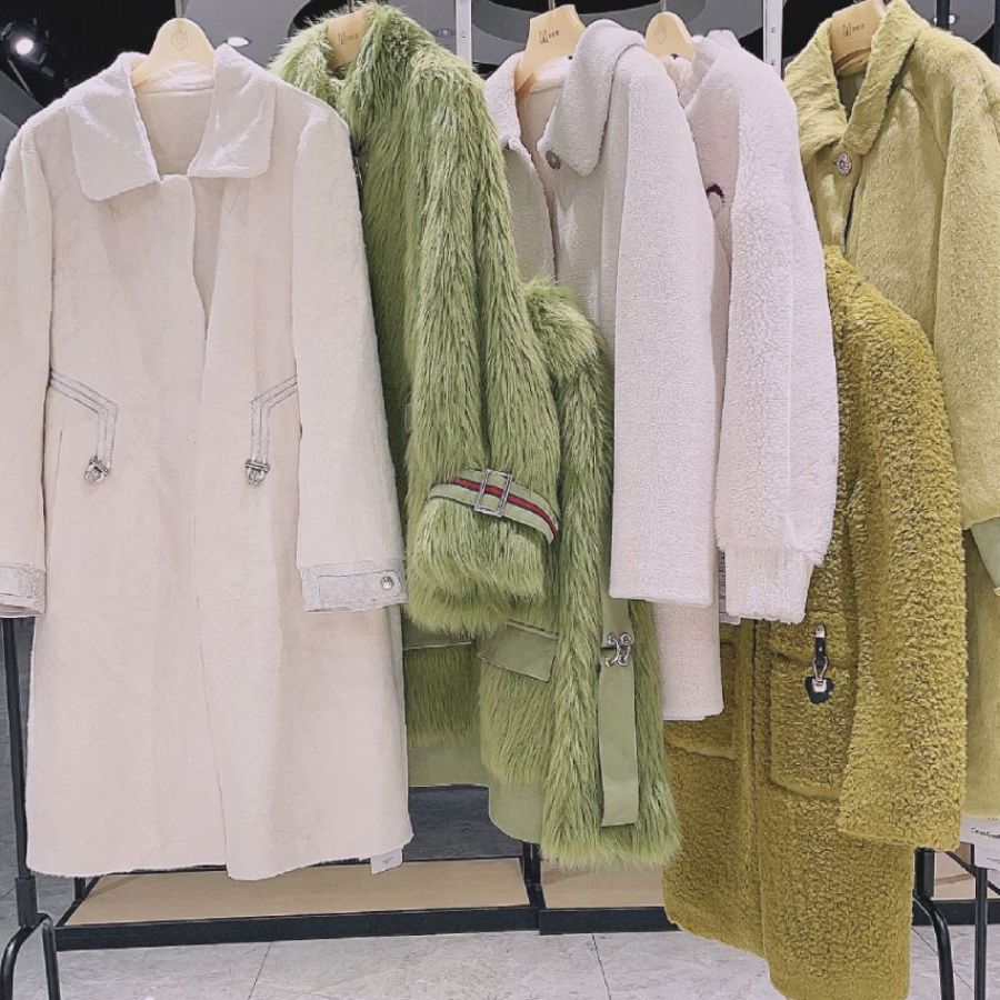 羽纱国际牛角扣双面羊绒大衣2024新款韩版宽松羊毛呢子外套女