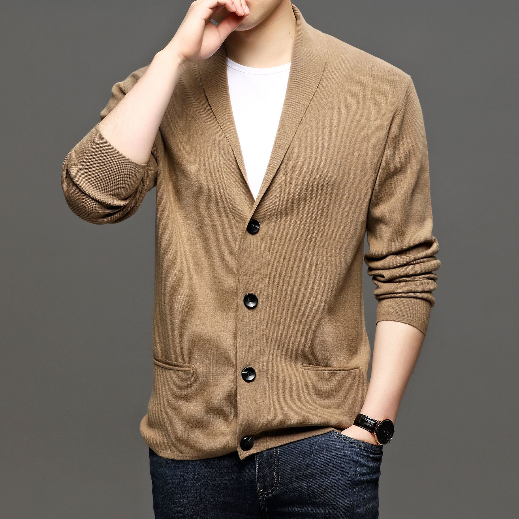 2021 秋季青年男士宽松v领开衫韩版潮流商务休闲时尚纯色毛衣外套