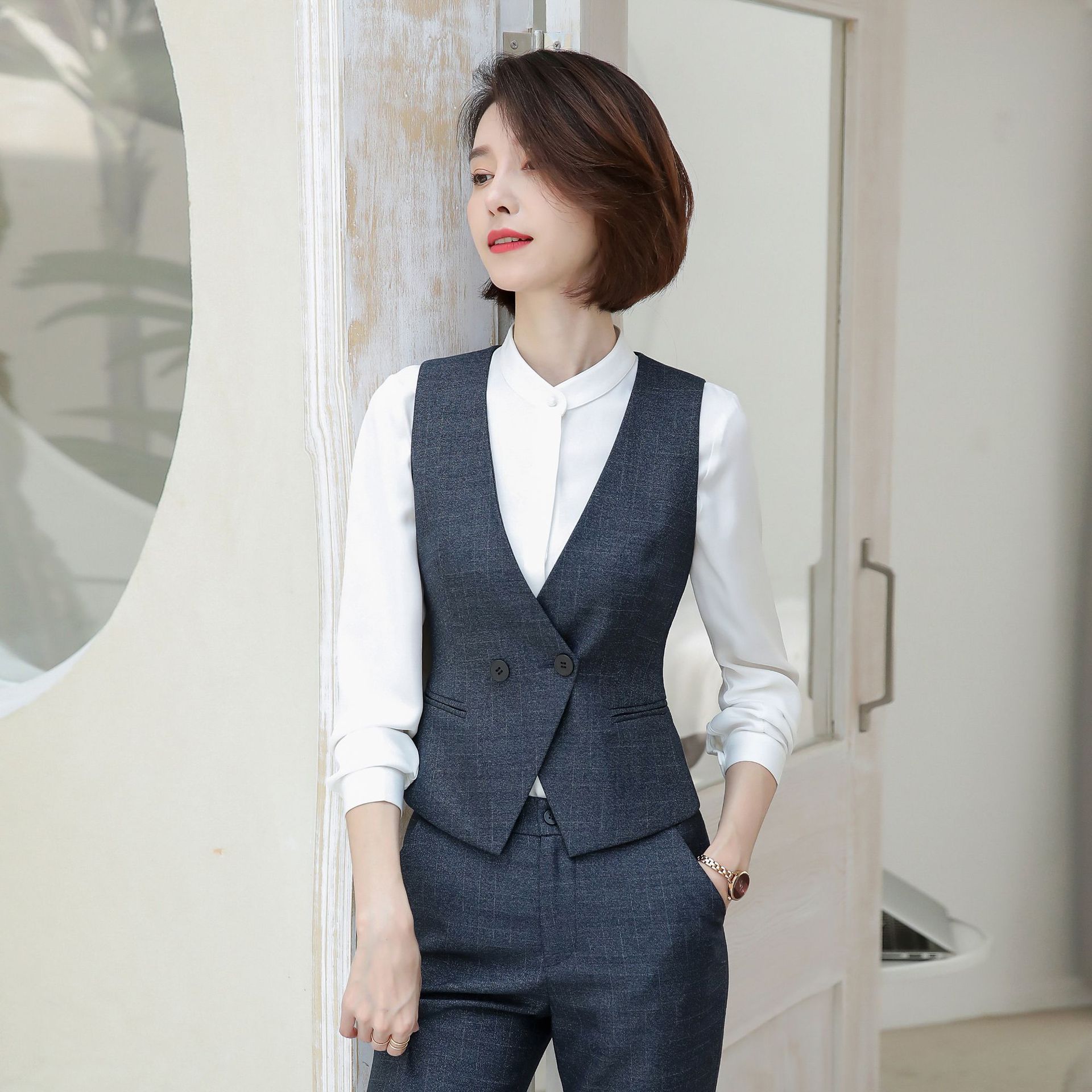 职业装马甲套装女士秋冬新款时尚气质背心外穿马夹酒店前台工作服