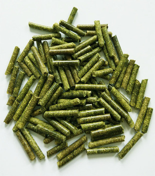 美国紫花苜蓿草颗粒 幼兔宠物纯草兔粮 兔饲料五斤装兔子用品包邮