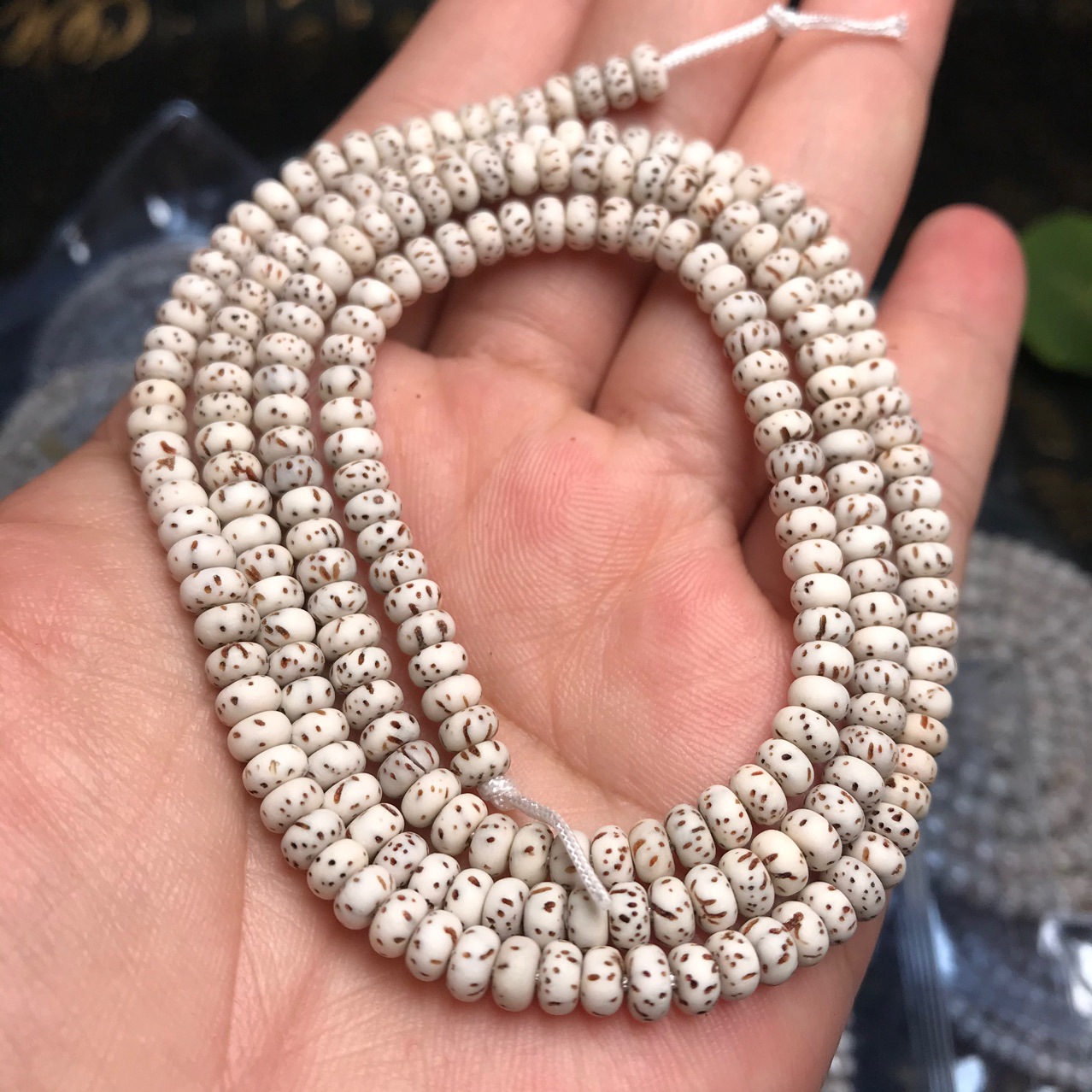 顺白普通干磨迷你小星月菩提子5*3/6*4mm苹果珠手链项链半成品