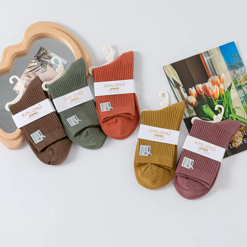 新品女袜子秋冬加厚简约女袜双针纯色好质量棉袜成人女袜现货批发