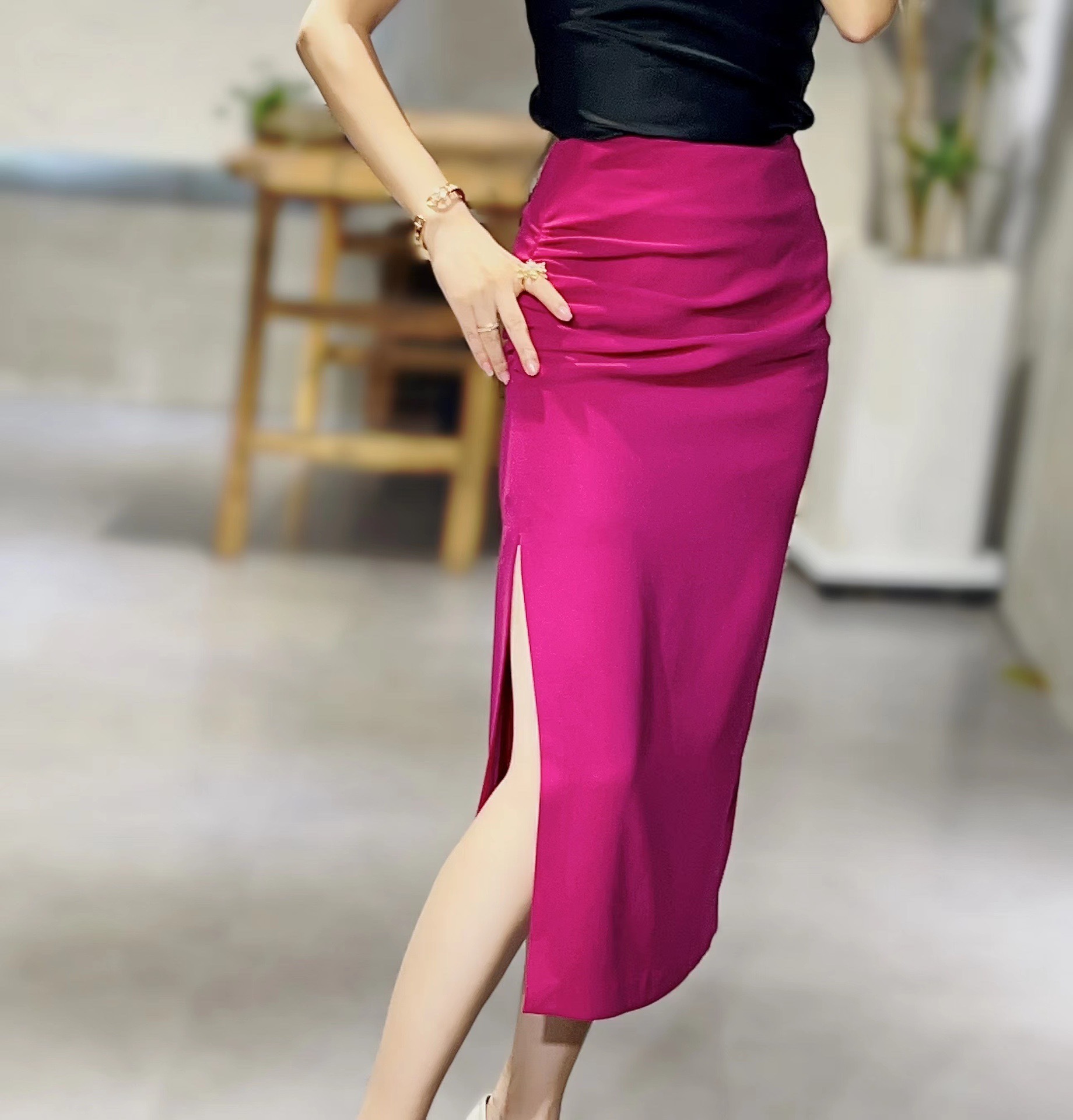 高档醋酸半身裙女夏季装时尚洋气百搭包臀开叉短裙枚红色收腰半裙