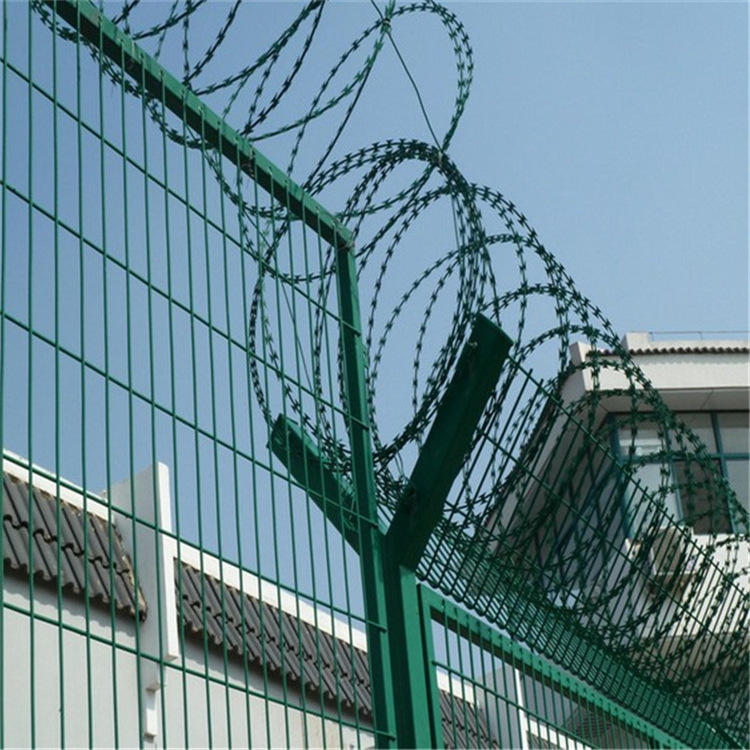 监狱护栏网 y型柱机场看守所防攀爬隔离网刀片刺绳防盗铁丝网围栏