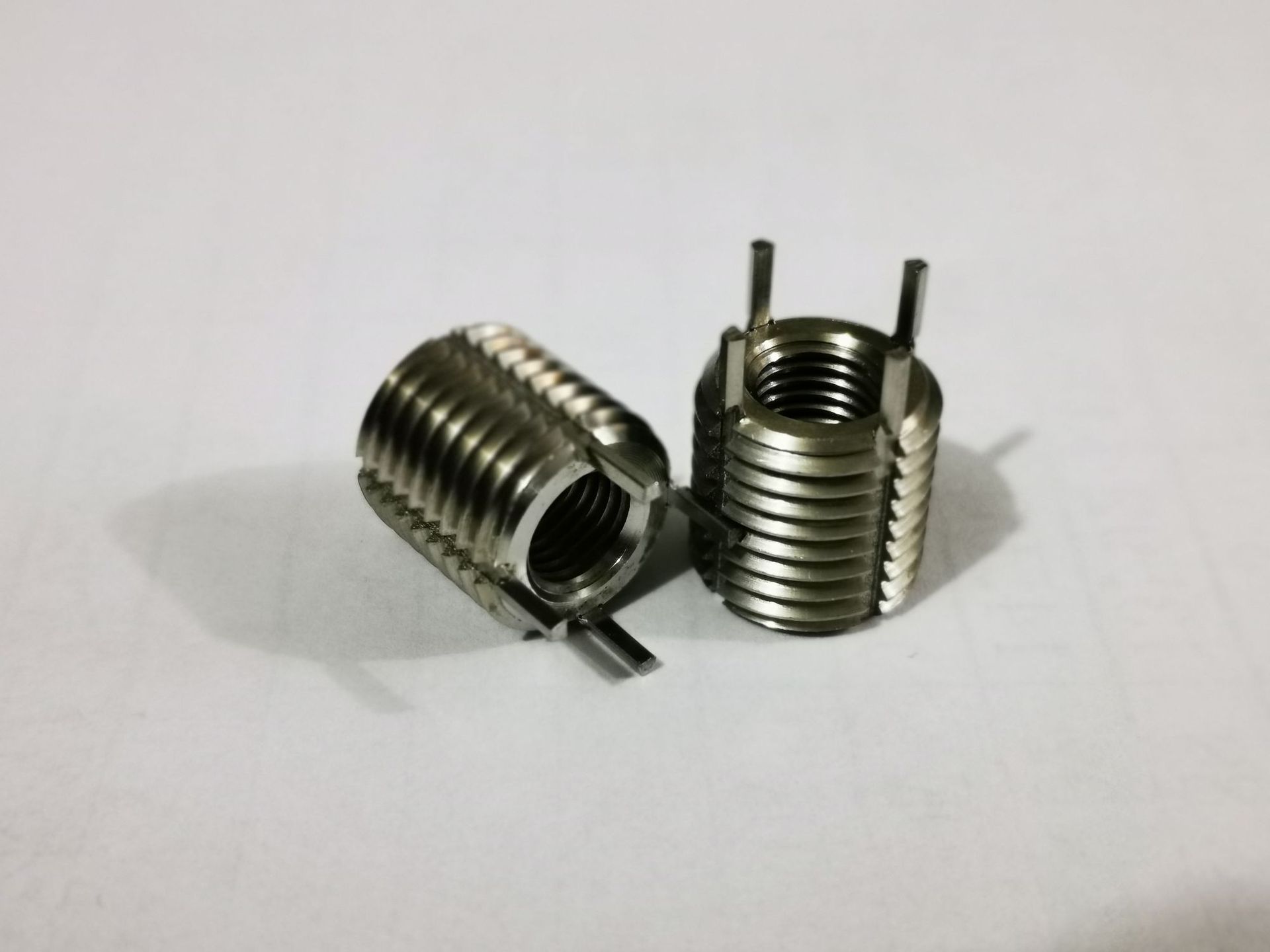 m12-l18插销螺套 m18*1.5-sus303cu不锈钢螺纹锁式螺纹护套批发