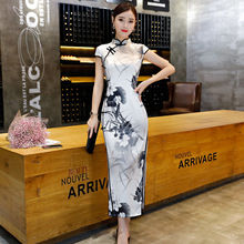 长款旗袍年新款年轻款女新中式国风复古修身走秀改良版连衣裙