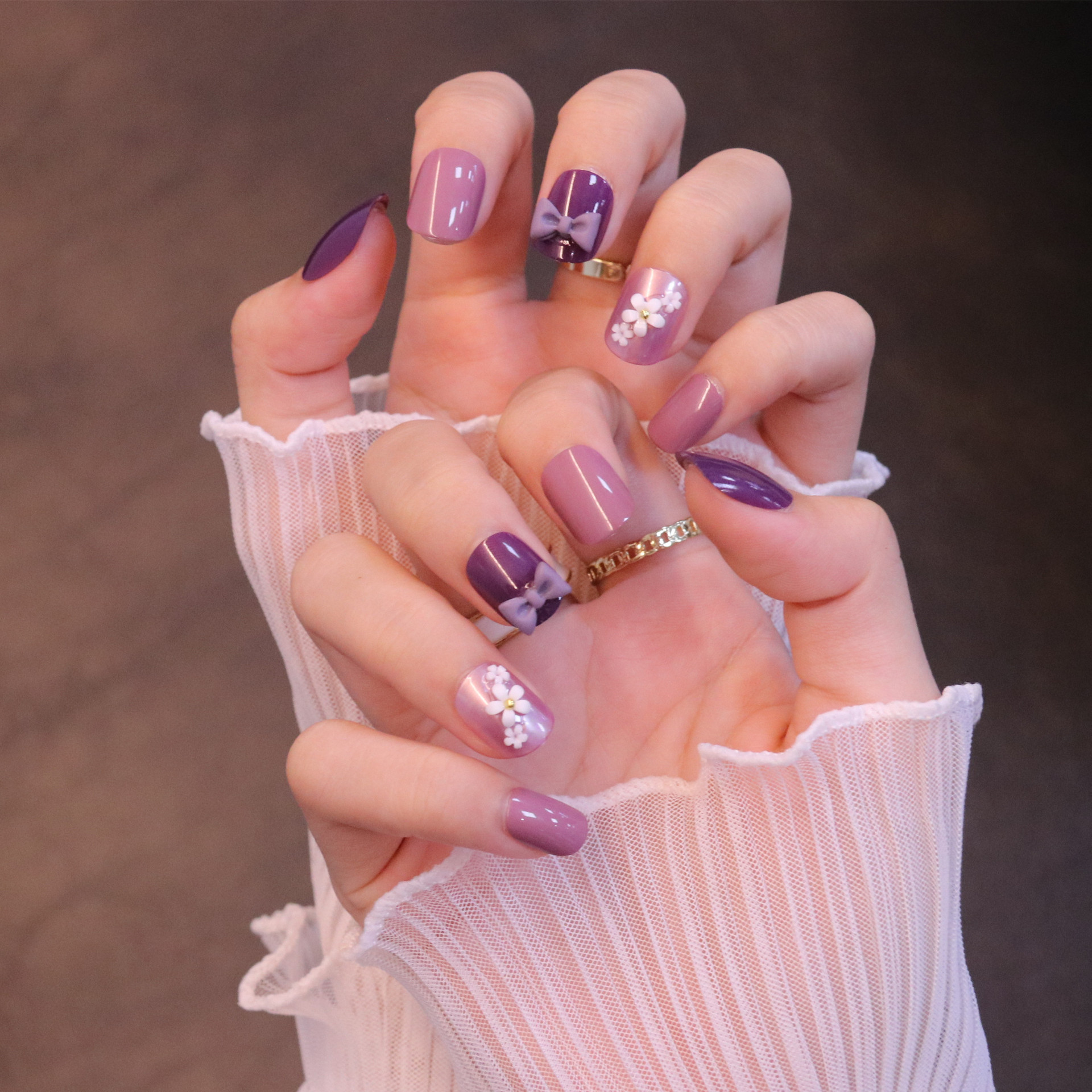 美甲贴片穿戴甲美甲片成品短款浅紫小花假指甲贴片拆卸指甲片批发