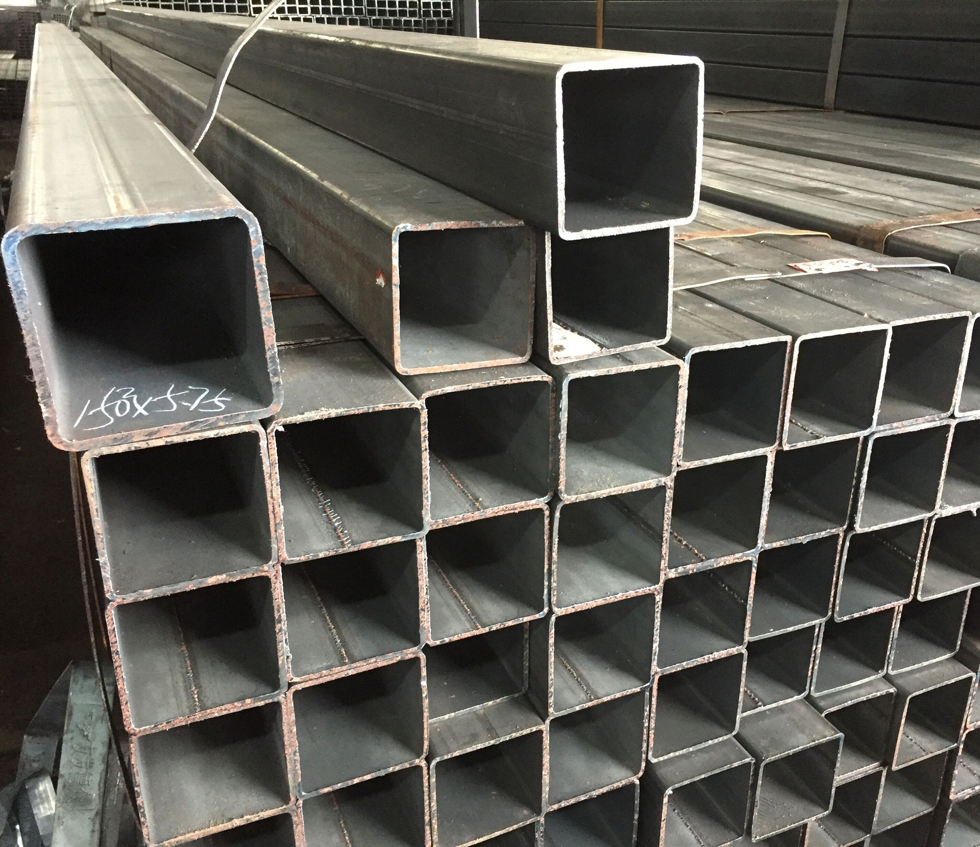 供应q235b方矩管 镀锌方管 q345b大口径方管 黑退方管 大量批发
