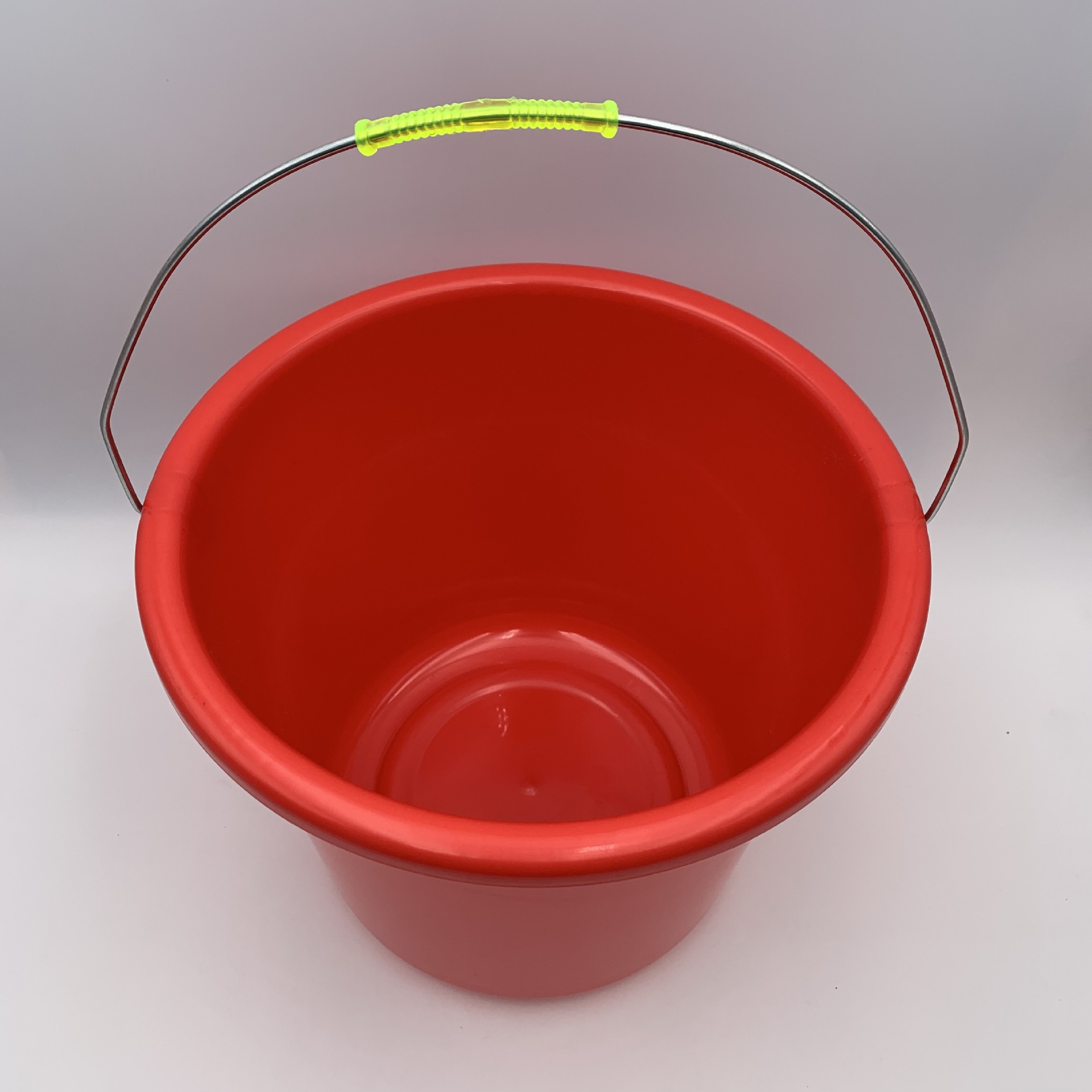 38加厚红桶家用塑料提水桶清洁圆形储水桶厂家货源两元店百货批发