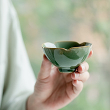 昌朴居越窑青瓷葵口碗杯茶杯品茗杯陶瓷功夫茶具家用主人杯单杯