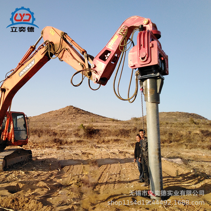 护筒打桩机