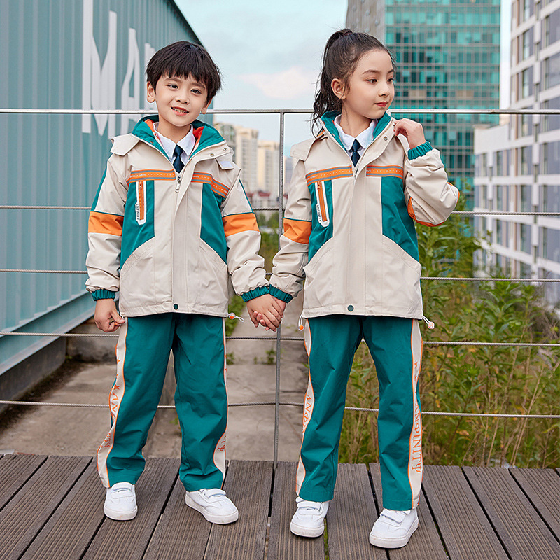 小学生时尚校服图片