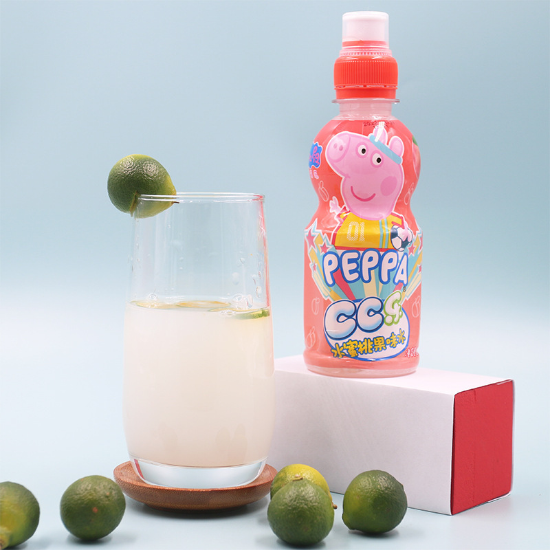 批发cc乐气泡果味水245ml整箱网红儿童小猪佩奇饮料24瓶*箱