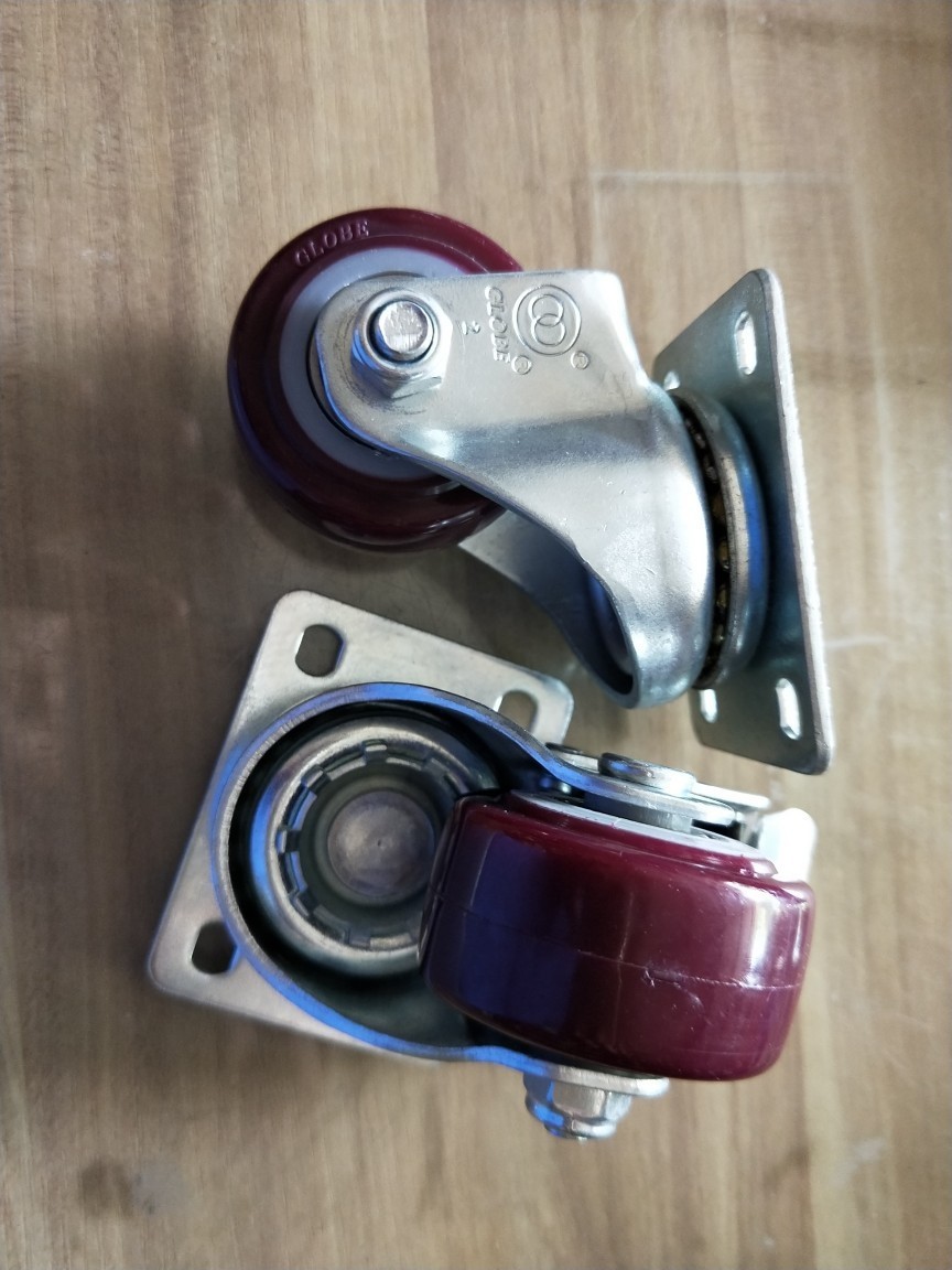 globe环球脚轮1.5寸中型双轴承红色超级聚脚轮厂价直销批发