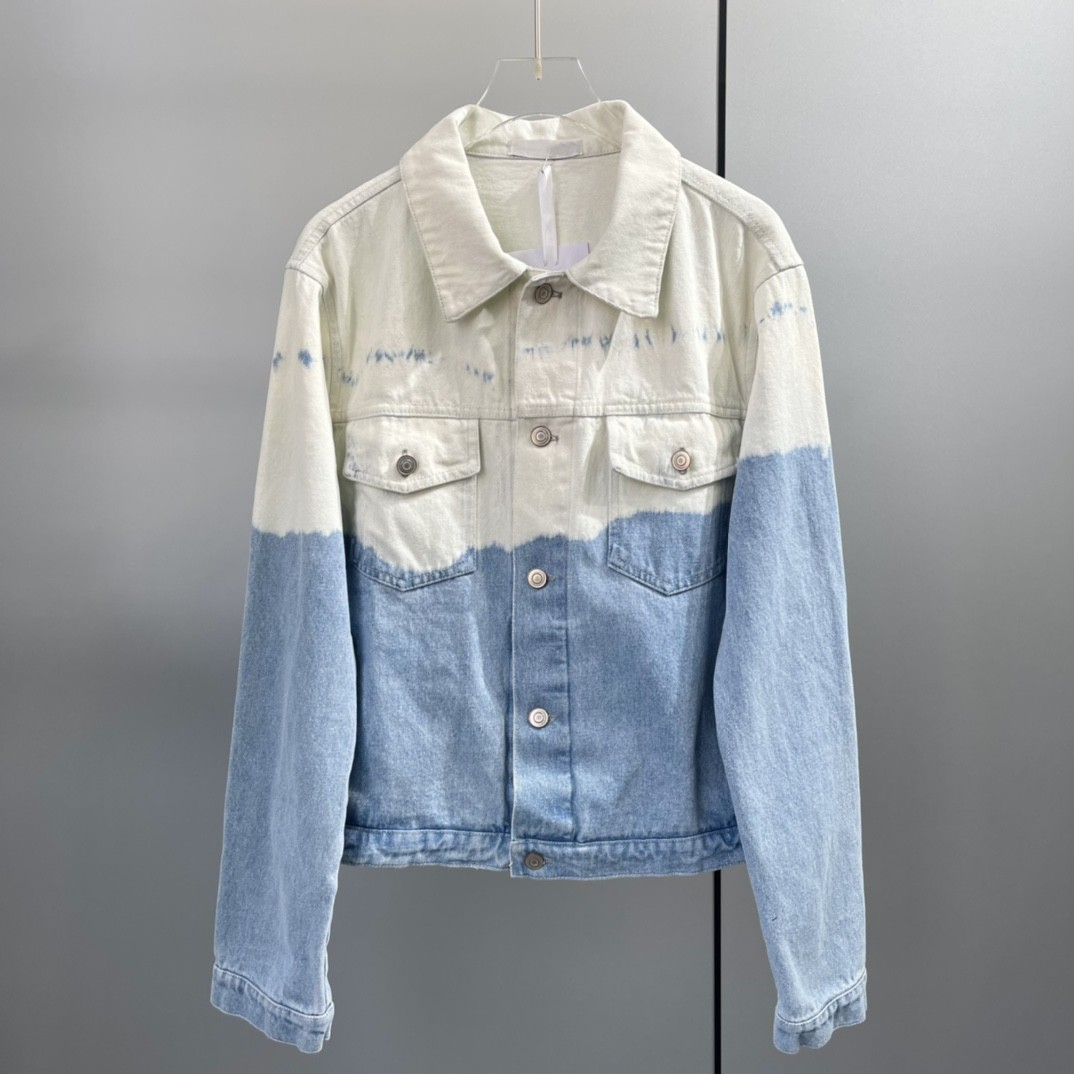 2022秋新款刺绣蜜蜂设计感手工扎染蓝白拼色做旧纽扣复古牛仔外套